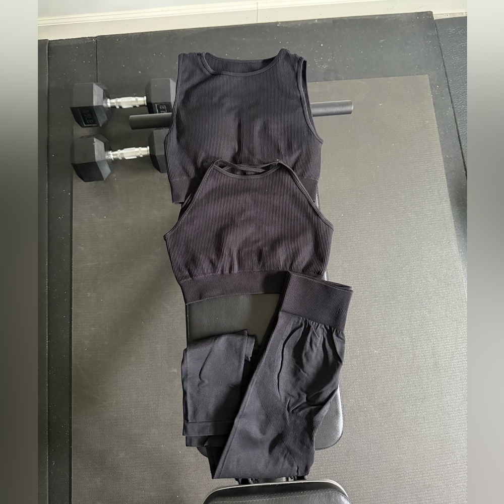 Paragon Fitwear Seamless Set